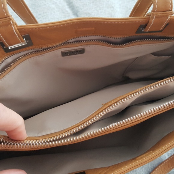 Perlina tan leather bag/tote & Wallet - Picture 3 of 7
